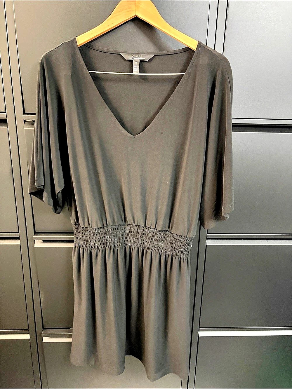 White House Black Market Women's V-Neck Smocked Midi Dress Black Medium Like New